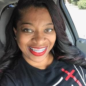 Meet your Posher, Cassandra